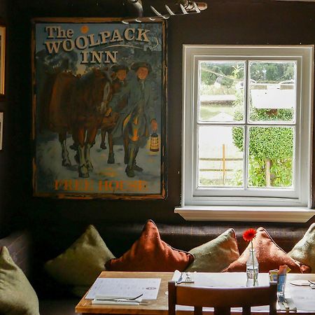 The Woolpack Inn Wavehorne Exteriör bild